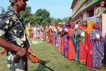 A queue outside a polling booth in Samastipur district during the Bihar Assembly elections in 2015 (Photo: AP)