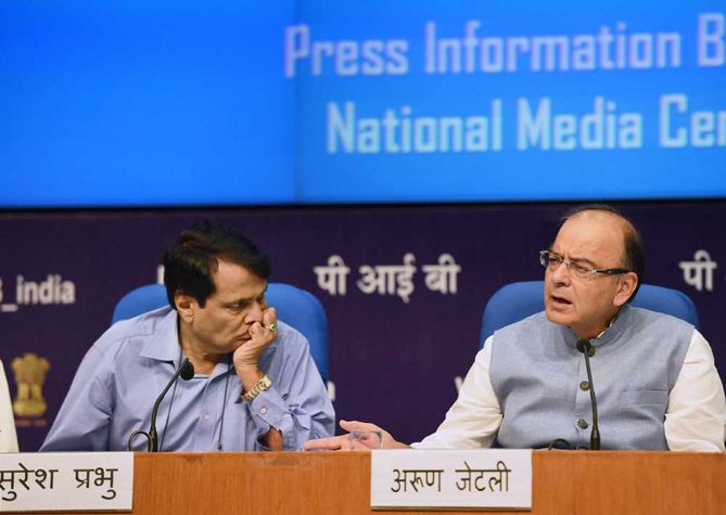 Arun Jaitley (Right) and Suresh Prabhu