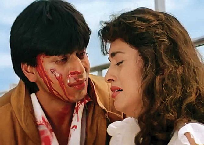 Shah Rukh Khan and Juhi Chawla in Darr