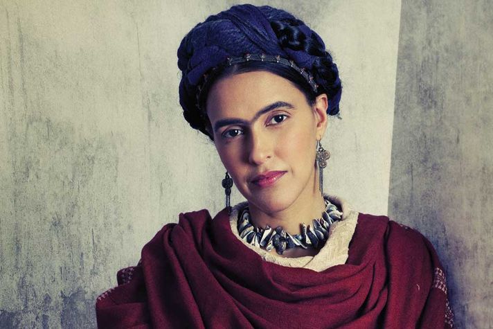 A photograph of Frida Kahlo (Neha Dhupia) 