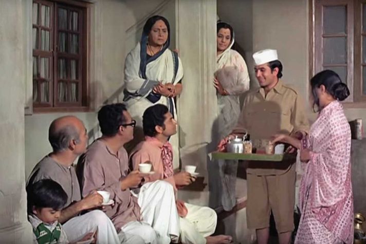 A scene from Bawarchi