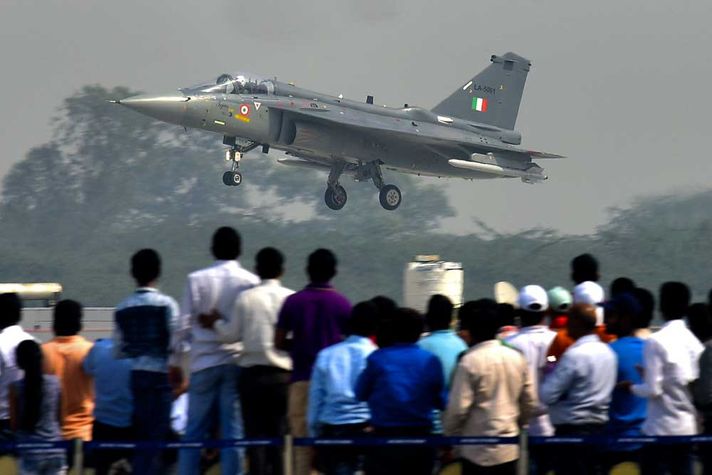 Tejas Fighter plane performing a manoeuvre at the Hindon Air Force Base on October 8, 2016 in Ghaziabad 