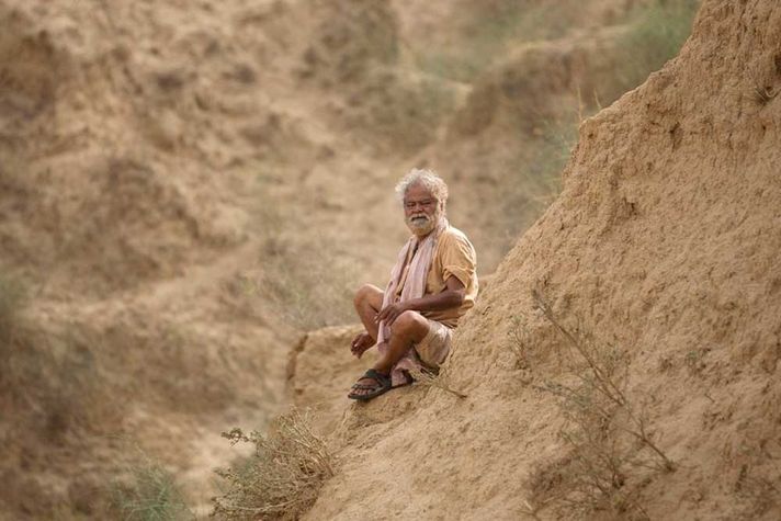 CAST Sanjay Mishra, Ranvir Shorey, Bhupesh Singh | DIRECTOR Nila Madhab Panda