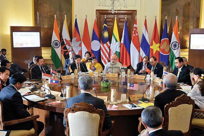 Modi at the ASEAN-India Summit, Rashtrapati Bhavan, Delhi, on January 25