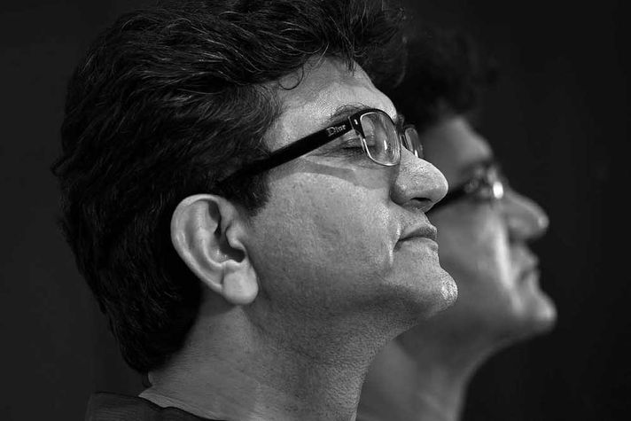 Prasoon Joshi, Poet and Censor Board chairman