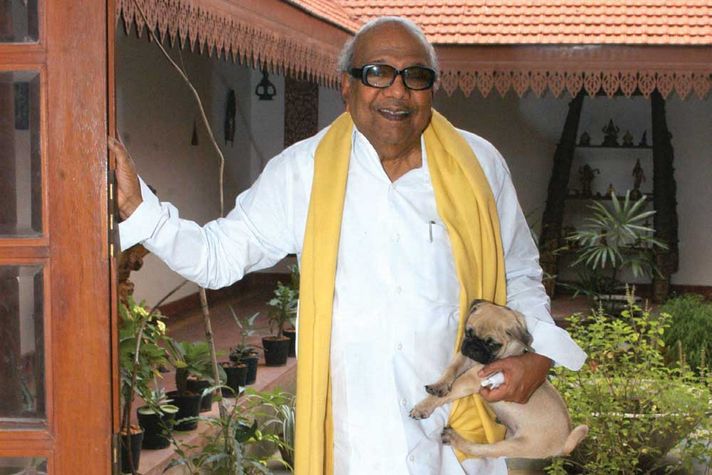 Karunanidhi at his home in Chennai, 2007