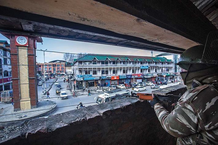 Lal Chowk, Srinagar