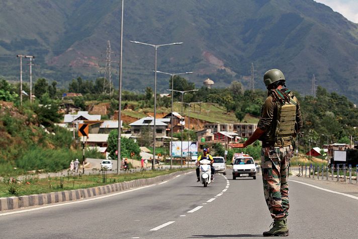 Kashmir: Beware the Street