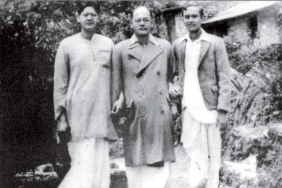 Subhas Chandra Bose with his nephews Amiya and Sisir (right), 1936