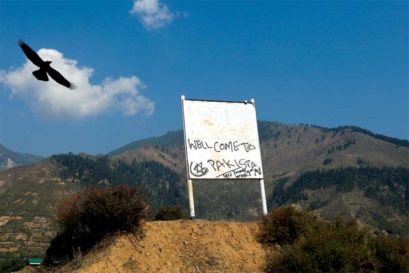 A sign along the road in Boniyar near Uri