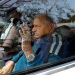 Samajwadi Party leader Mulayam Singh Yadav leaves his residence after addressing his supporters on January 16, 2017 in Lucknow