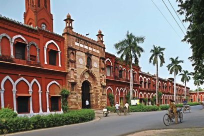 Aligarh Muslim University began as a madrassa