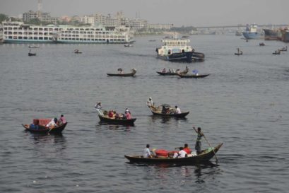 A dense network of rivers makes water transport as important as roads or railways in Bangladesh. The country is both divided and united by its flowing water bodies, particularly towards the southern region where three or four storied boats take you to Borishal in Cox’s Bazaar and various other destinations. Like overnight trains, the boats are equipped with a pantry, cabins and other facilities