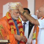 Prime Minister Narendra Modi with BJP leader BS Yeddyurappa at a ‘Parivarthana Rally’ in Bengaluru