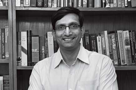 Srinath Raghavan, Historian