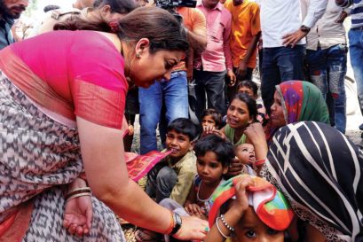 Smriti Irani at Azadpur Chauraha in Amethi