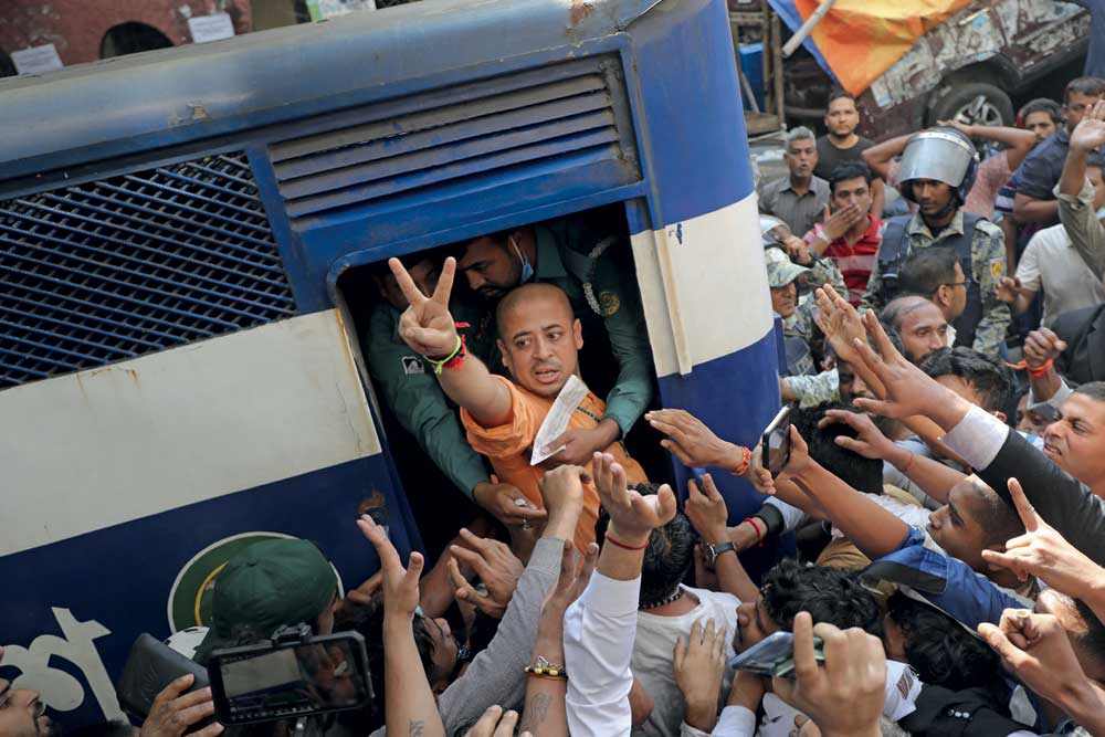 Chinmoy Krishna Das in police custody, Chittagong, November 26, 2024 