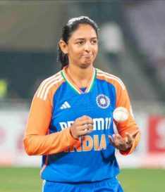 1.Time For BCCI To Take Stock Of Women In Blue Team And Effect Changes