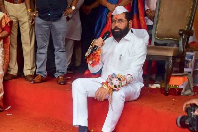 Eknath Shinde with women supporters a few weeks after the launch of the Ladki Bahin Yojana, Mumbai, August 19, 2024