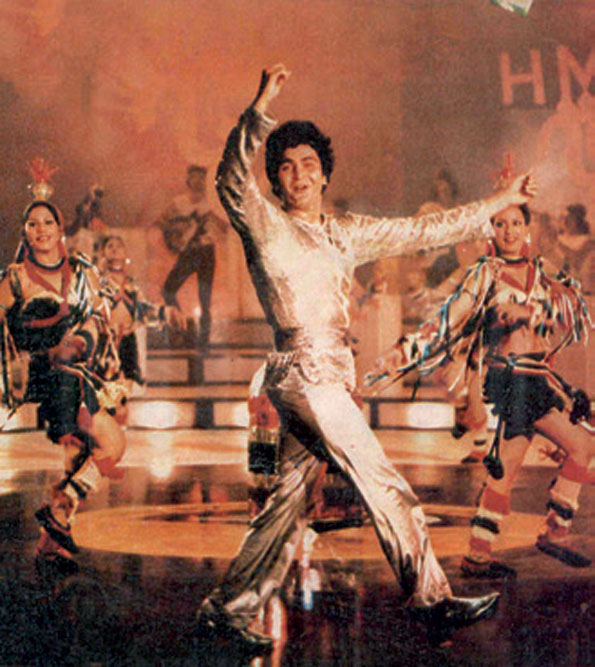 Rishi Kapoor in a scene of ‘Om Shanti Om’, Karz (1980)