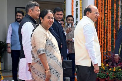 Chief Minister Rekha Gupta and Lt Governor VK Saxena in the Delhi Assembly, February 25, 2025