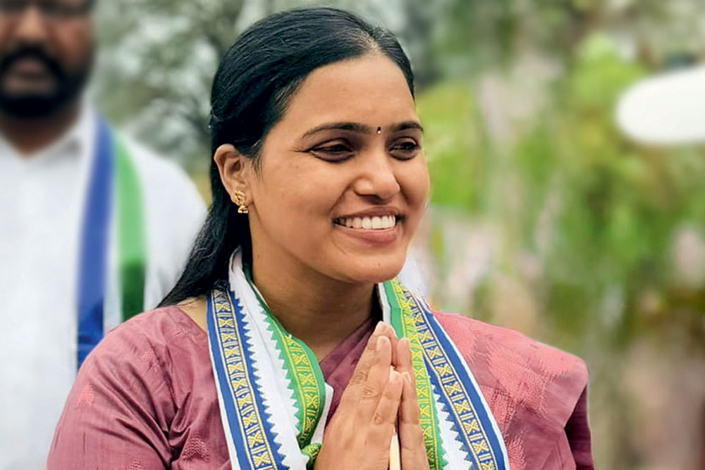 Gumma Thanuja Rani, 31, YSR Congress Party