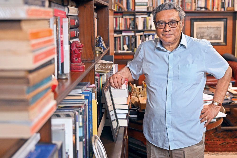 Swapan Dasgupta 