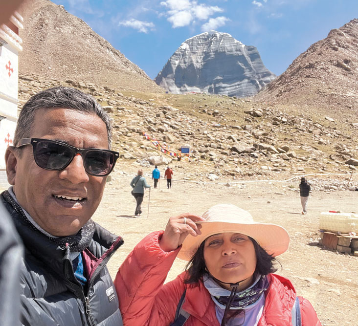 Neha and Nitin Gokhale on the Mount Kailash trail
